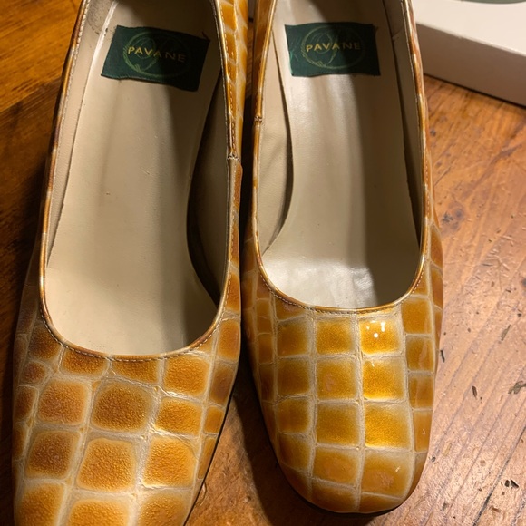 💝 Golden croco Vintage Pavane golden orange crocodile style heels in the 1980s - Picture 9 of 15
